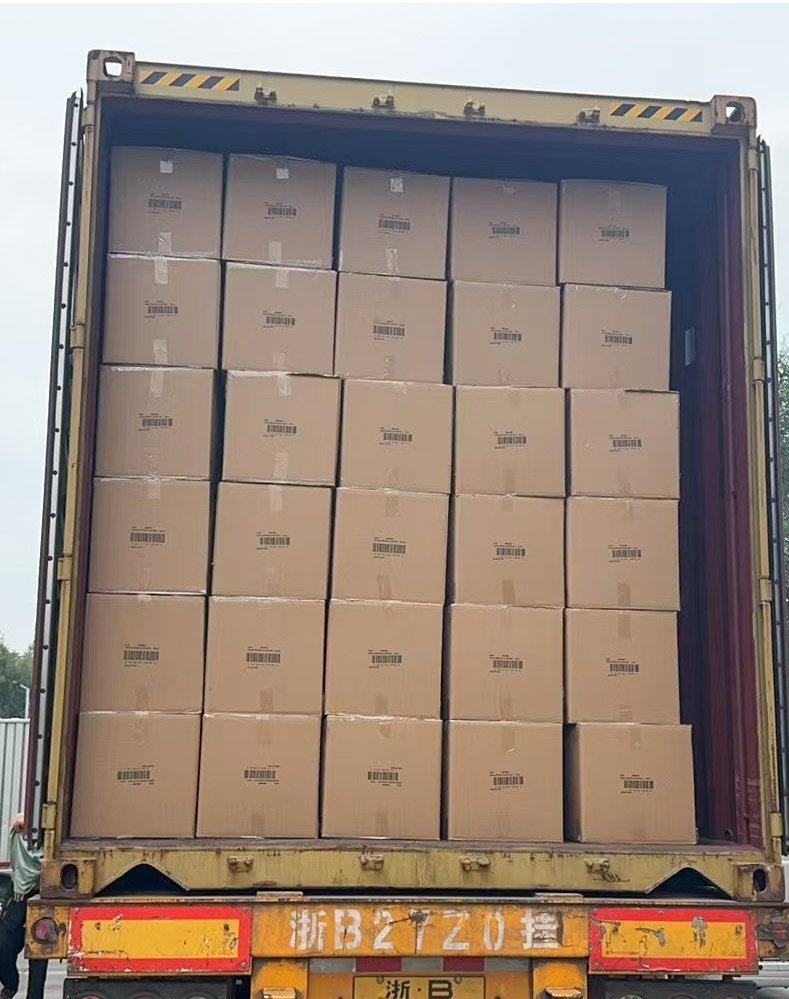 Steering Wheel Covers Container Loading