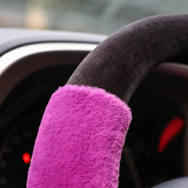 Plush fabric detail of winter steering wheel cover