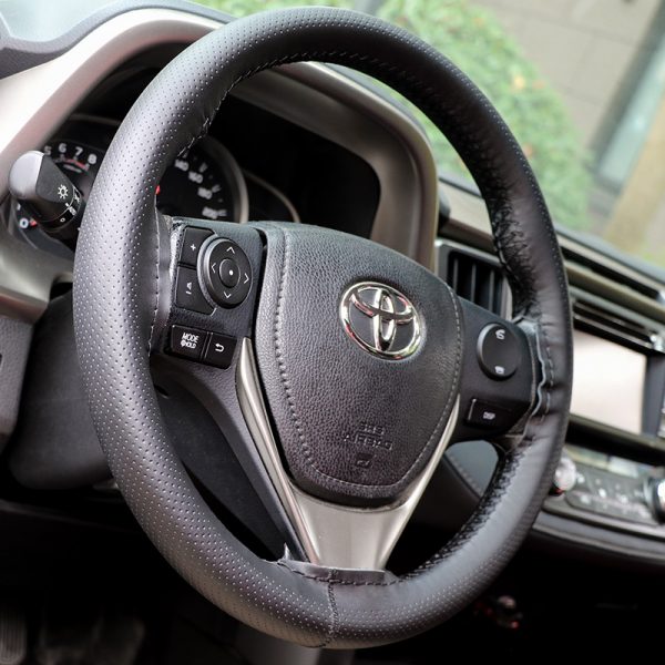 Leather Hand Stitched Steering Wheel Cover
